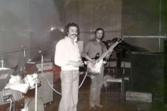 received_2036846883083699