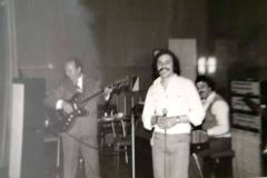 received_2420388671616515