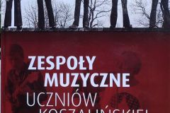 okladka_ksiazki_Zespoly_muzyczne_uczniow_Koszalinskiej_samochodowki_i_ich_koledzy